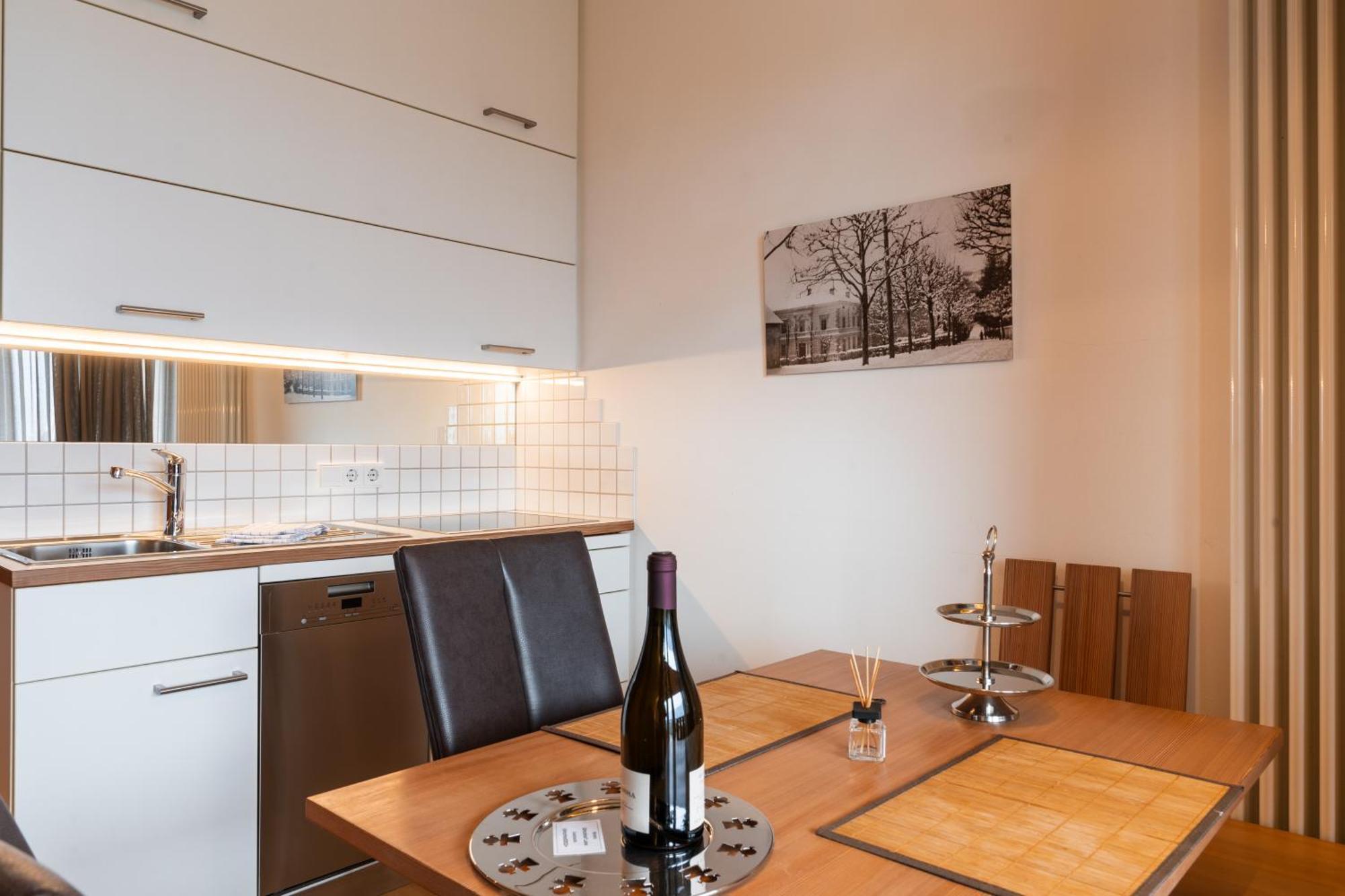 St. Ulrichhof Apartment Лана Екстериор снимка