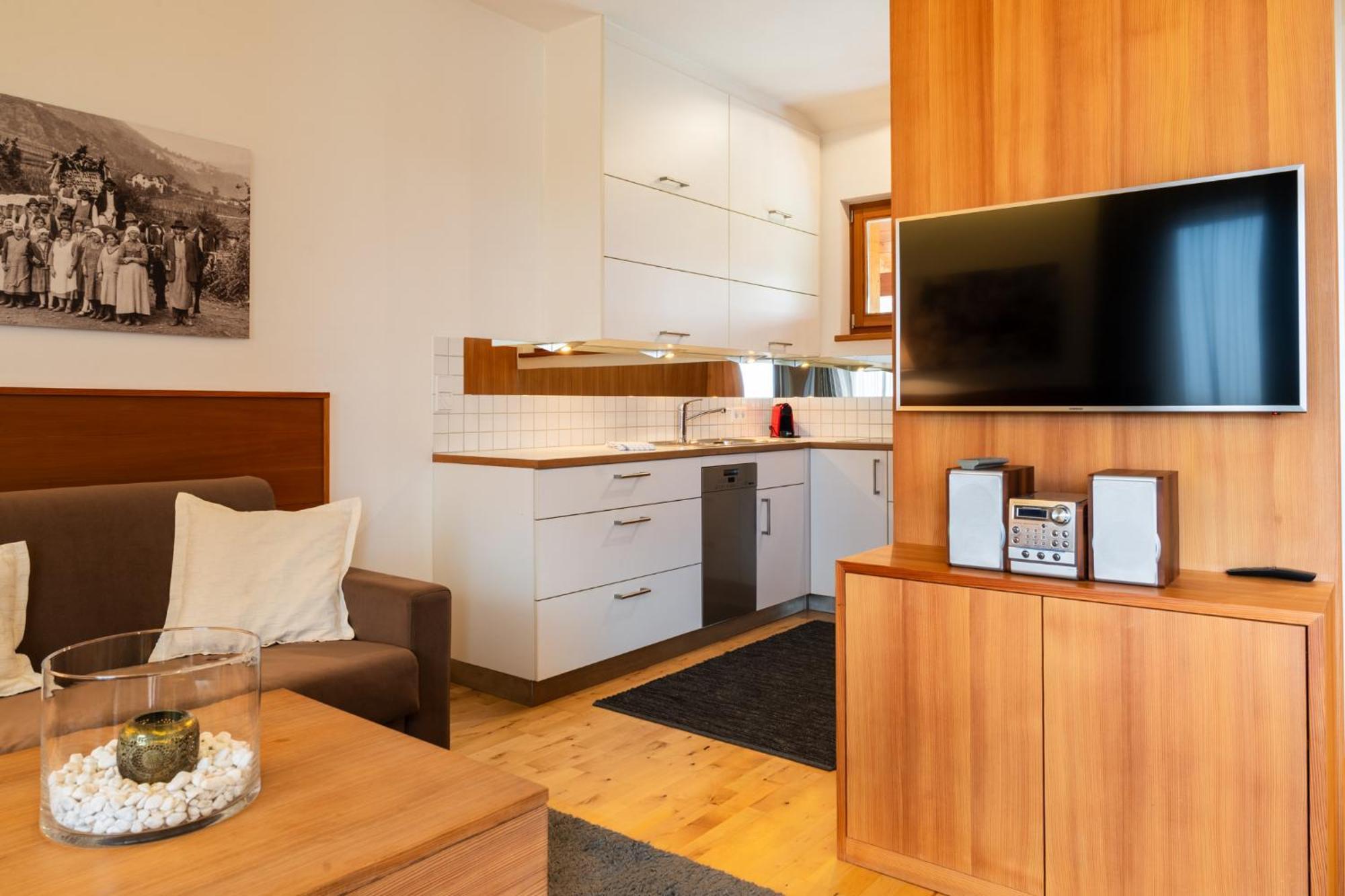 St. Ulrichhof Apartment Лана Екстериор снимка