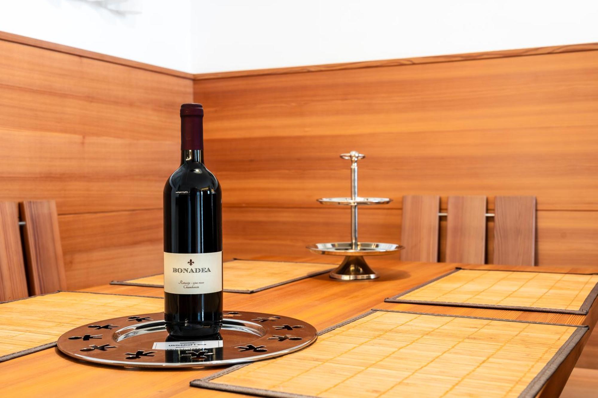 St. Ulrichhof Apartment Лана Екстериор снимка